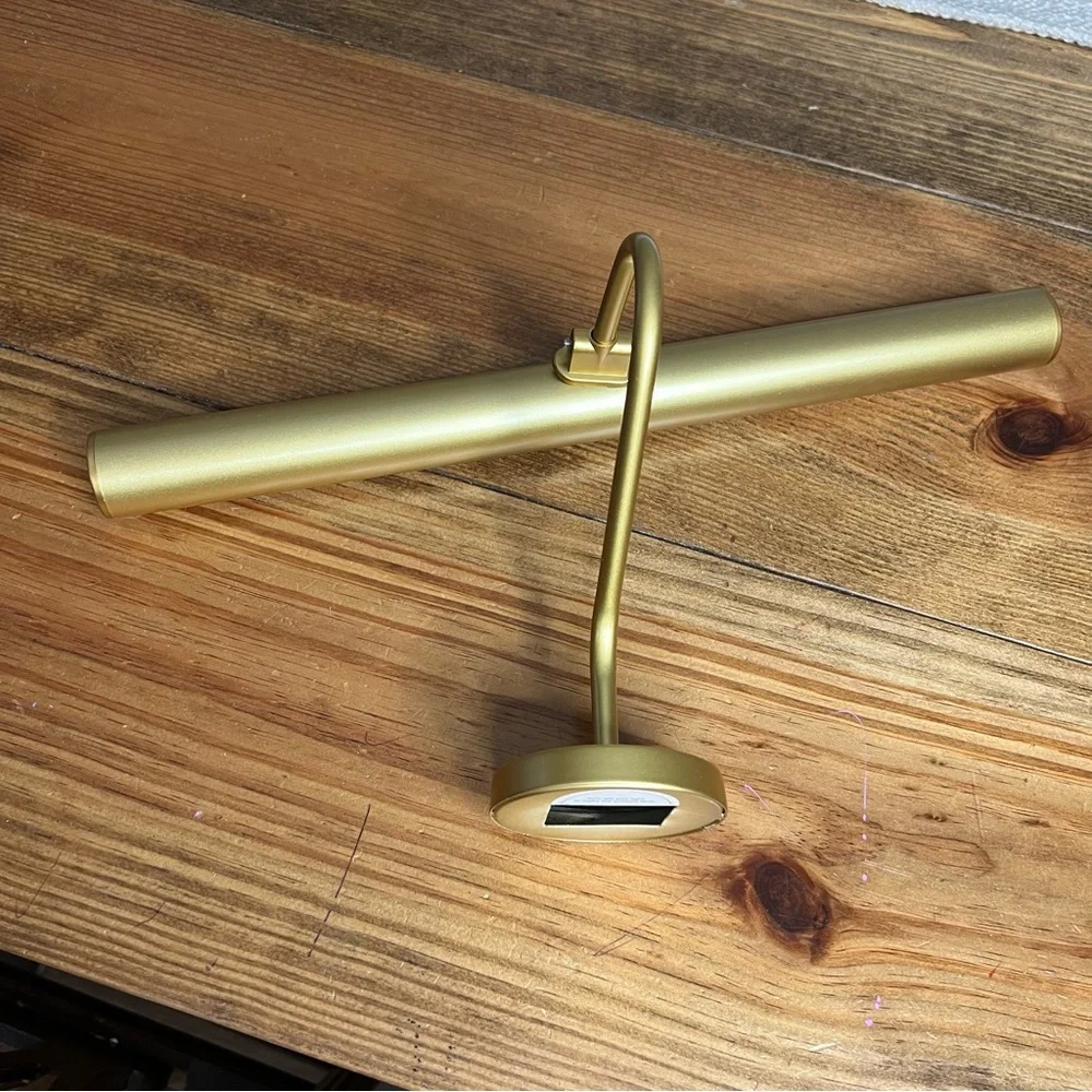 Gold Wall Display Light for Art or Photography